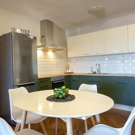 Apartment Hojalero Promajna