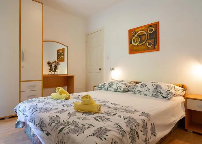Hojalero Apartman Promajna